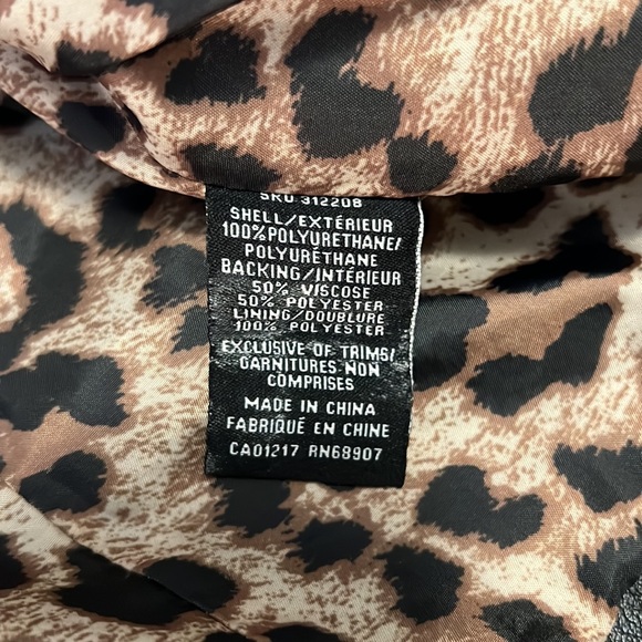 Le Chateau Faux leather moto jacket. Size XXL - Picture 4 of 7